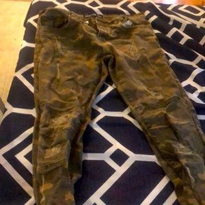 Camo jeans